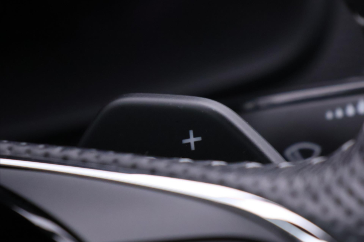 Škoda Karoq 2,0 TSI DSG Sportline 4x4 Pan