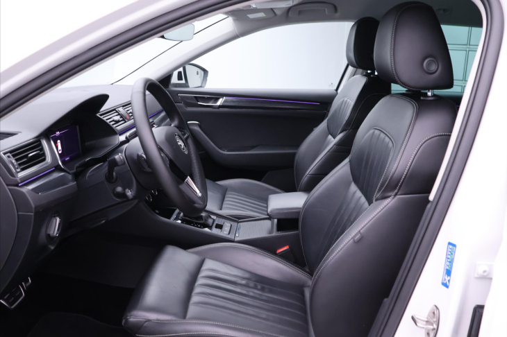 Škoda Superb 2,0 TDI 140kW DSG Style 4x4