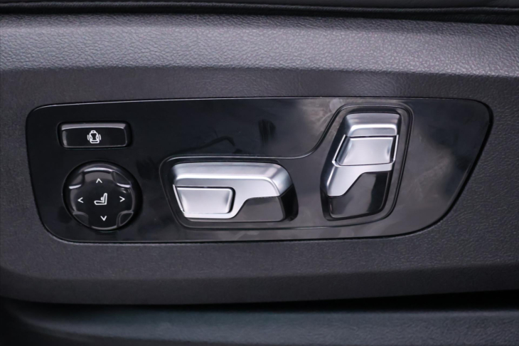 BMW X5 3,0 xDrive 245kW CZ DPH 40i