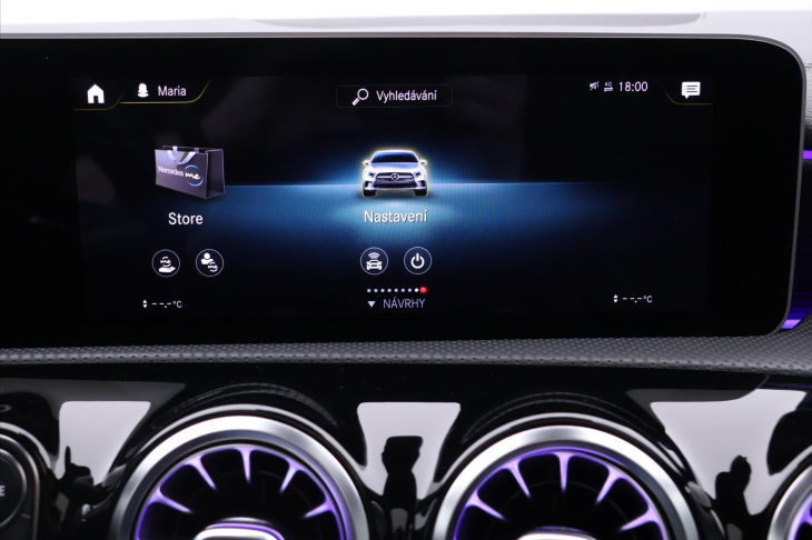 Mercedes-Benz Třídy A 2,0 A220 140kW Aut. AMG-Line