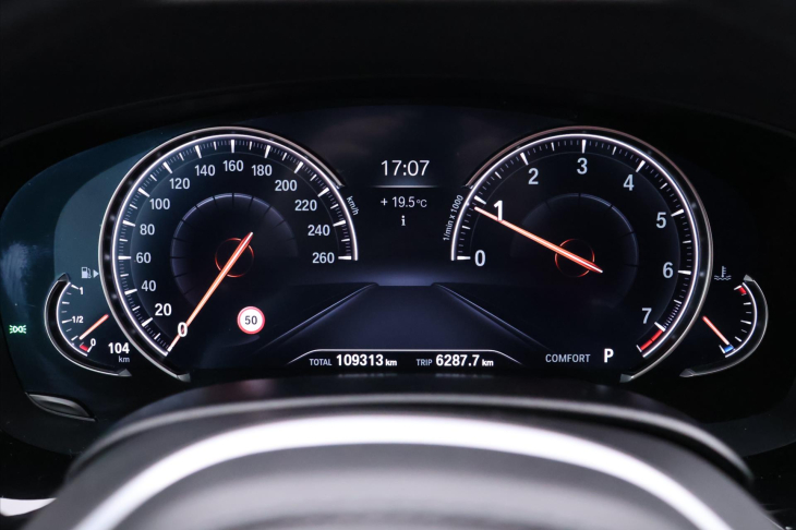 BMW Řada 5 3,0 540i xDrive Schnitzer DPH CZ