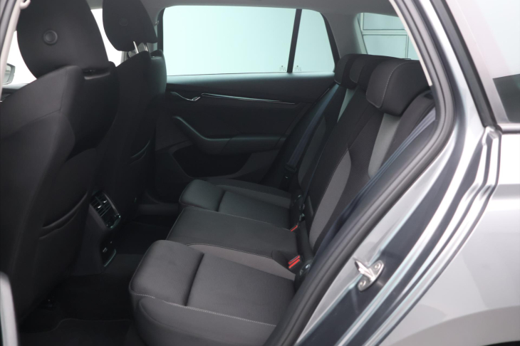 Škoda Octavia 2,0 TDI 110kW Style DSG DPH