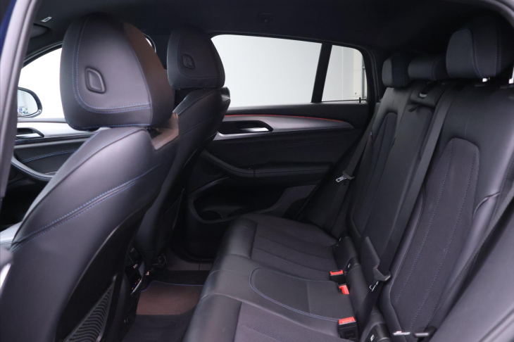 BMW X4 2,0 20xD 140kW CZ M-Sport LED