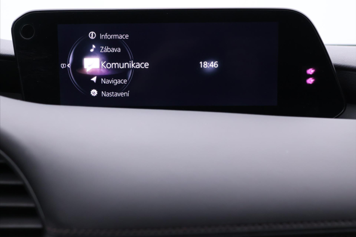 Mazda 3 2,0 e-Skyactiv Aut CZ 1.Maj DPH