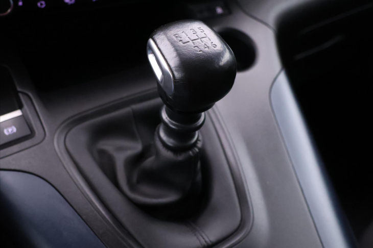 Peugeot Rifter 1,5 BlueHDI 96kW Long CZ DPH