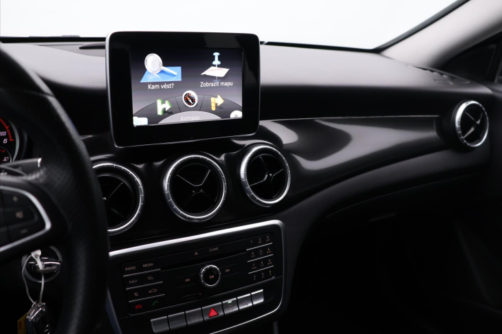 Mercedes-Benz CLA 1,5 180d 80kW Aut. Navi DPH