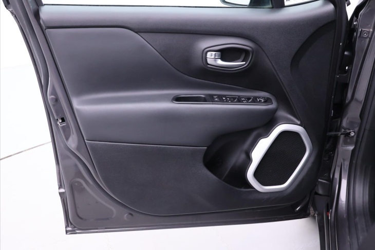 Jeep Renegade 1,4 M-Air 103kW Limited 1.Maj