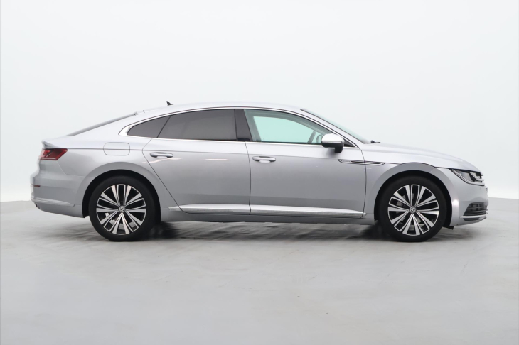Volkswagen Arteon 2,0 TDI 140kW DSG Elegance CZ