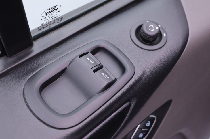 Ford Transit Custom 2,0 TDCI 96kW L2 H1 Klima DPH