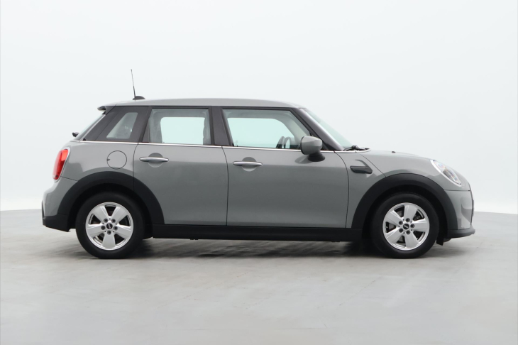 Mini Cooper 1,5 100kW LED CZ 1.Maj. DPH