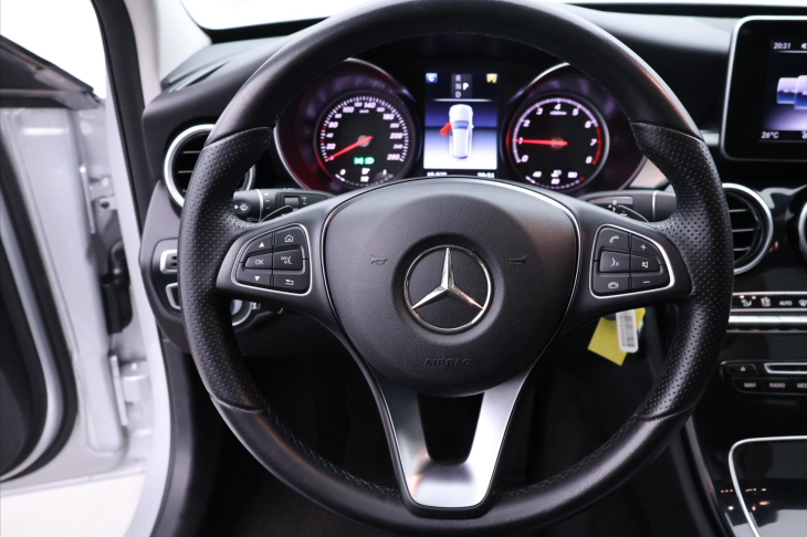 Mercedes-Benz Třídy C 2,0 200 135kW Aut. Avantgarde