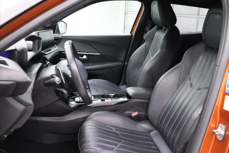 Peugeot 2008 1,2 PT114kW CZ GT-line