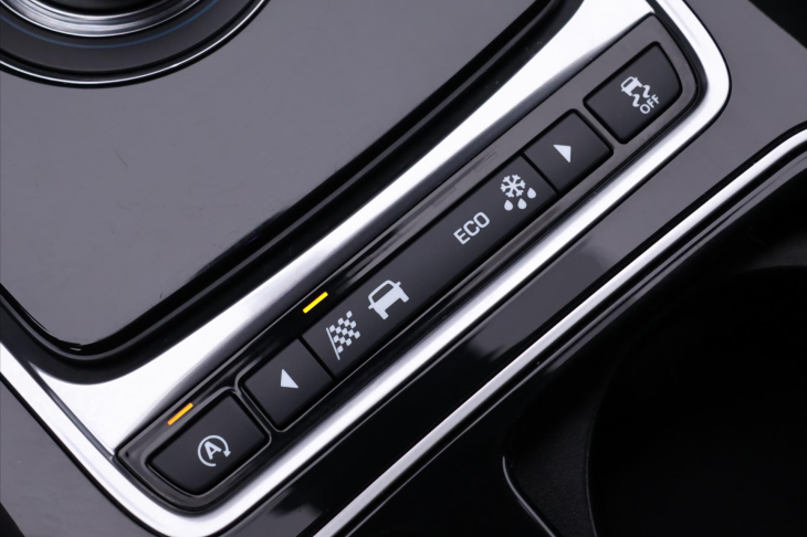 Jaguar F-Pace 2,0 20d 132kW Aut. AWD