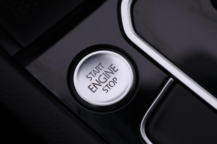 Volkswagen Passat 2,0 TDI 140kW DSG Business LED