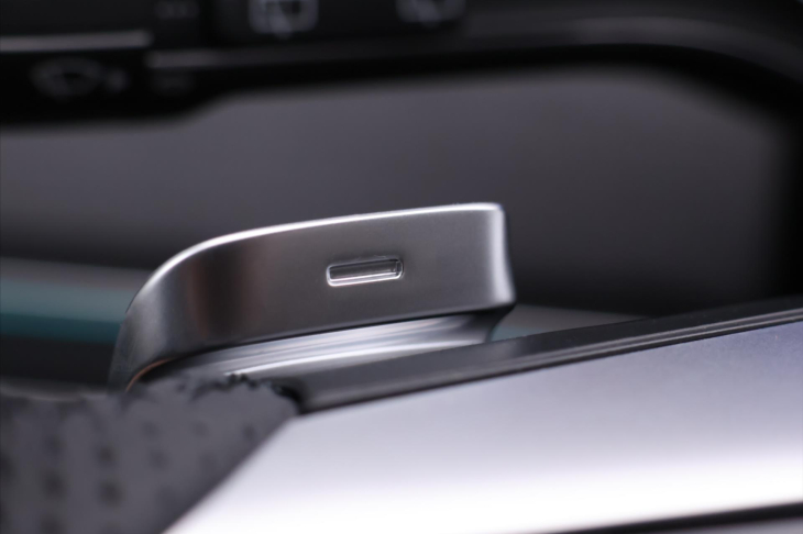 Mercedes-Benz GLE 3,0 450d 4Matic AMG Premium 7-Míst