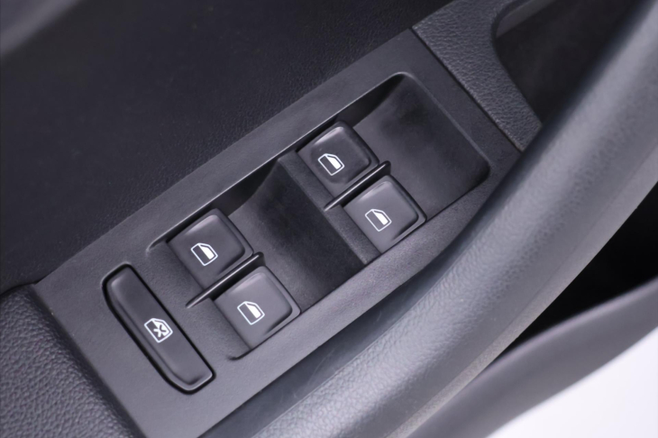 Škoda Octavia 2,0 TSI 162kW DSG Navi RS CZ