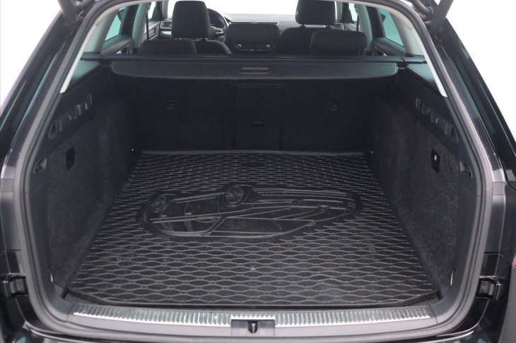 Škoda Superb 2.0 TDI 110kW Style DSG Tažné