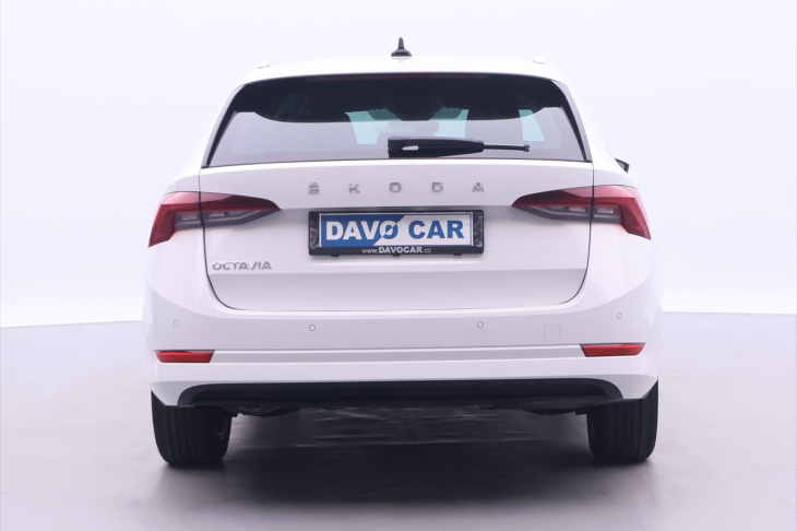 Škoda Octavia 2,0 TDI DSG Style Matrix DPH
