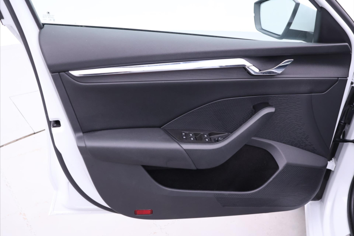 Škoda Octavia 2,0 TDI 85kW Style CZ DPH