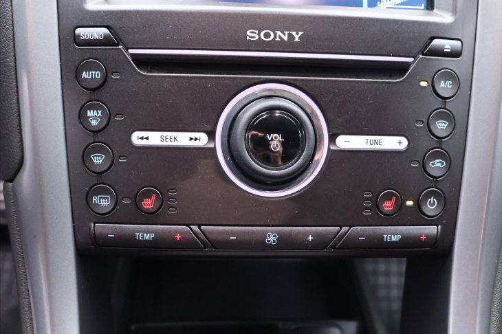 Ford Mondeo 2,0 TDCI 132kW ST LINE