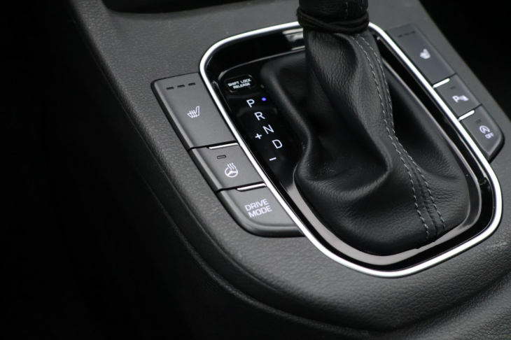 Hyundai i30 1,4 T-GDI 103kW DCT Navi LED