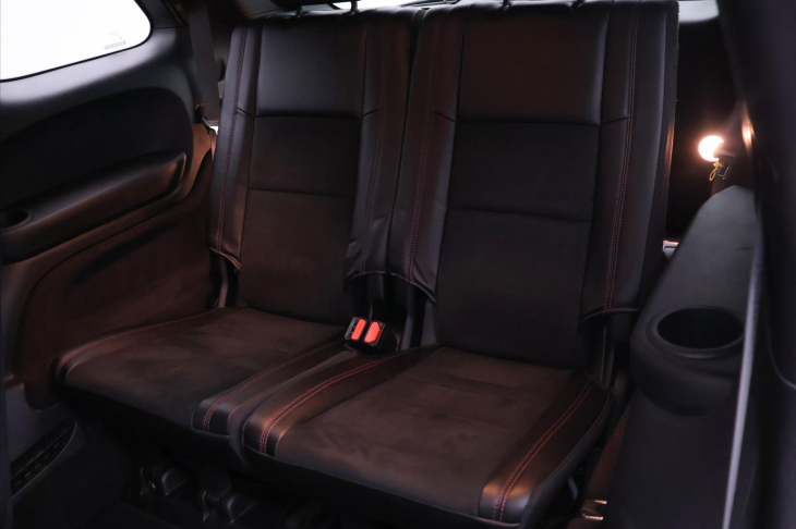 Dodge Durango 5,7 V8 HEMI R/T 4x4 7-Míst DPH