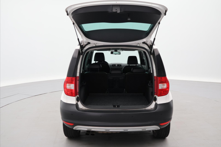 Škoda Yeti 2,0 TDI 103kW DSG 4x4 DPH