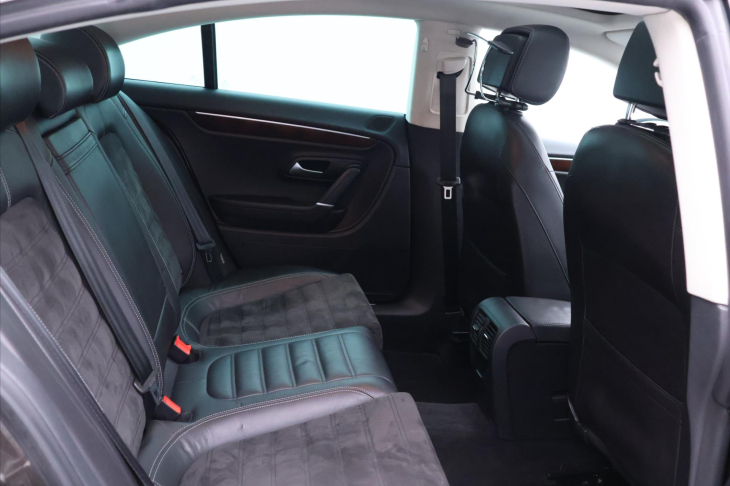 Volkswagen CC 2,0 TDI 130kW DSG 4M CZ