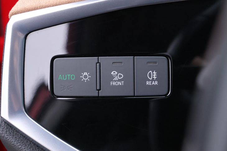 Audi Q3 2,0 TDI 110kW Advanced CZ DPH