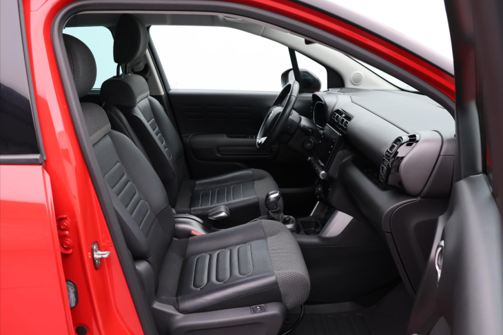 Citroën C3 Aircross 1,2 81kW Shine Aut.klima CZ