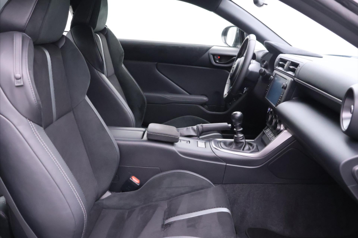 Toyota GR86 2,4 Boxer 172kW Executive DPH