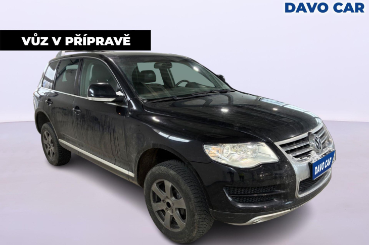 Volkswagen Touareg 3,0 TDi 176kW CZ 4M Serv.kniha