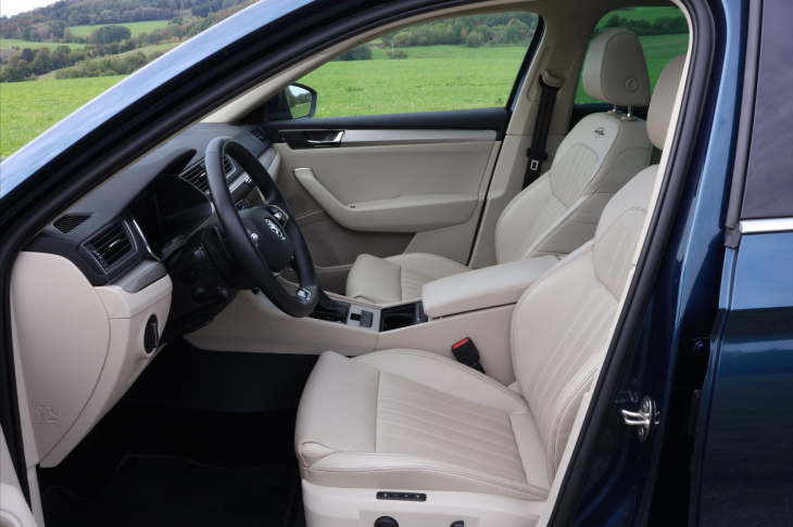 Škoda Superb 2.0 TDI 147kW DSG L&K DPH CZ