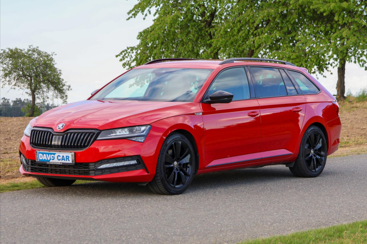 Škoda Superb 2,0 TDI DSG Sportline LED DPH