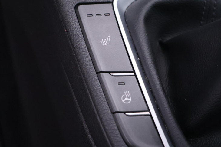 Hyundai i30 1,5 i CVVT 80kW CZ DPH