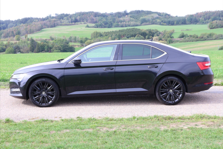 Škoda Superb 2,0 TDI 147kW DSG Style 4x4 CZ