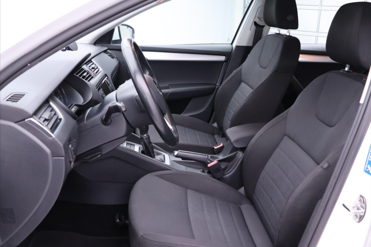 Škoda Octavia 1,6 TDI 81kW Style CZ Aut.klima