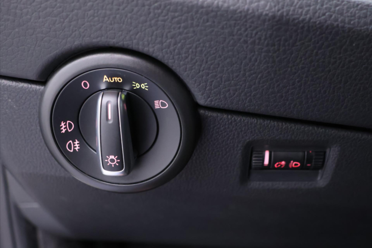 Volkswagen Multivan 2,0 TDI 150kW DSG 4M Serv.kn.