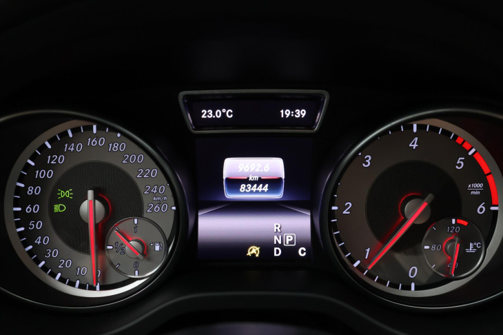 Mercedes-Benz CLA 1,5 180d Automat CZ Tempomat