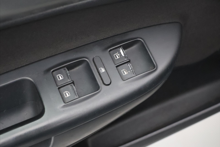 Škoda Octavia 2.0 TDI 103kW Elegance Webasto