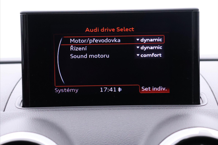 Audi S3 2,0 TFSI 221kW S-Tronic Quattro