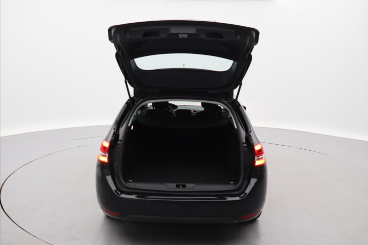 Peugeot 308 1,5 HDI 75kW Aut.klima