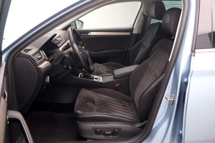 Škoda Superb 2,0 TDI 110kW Style DSG LED CZ