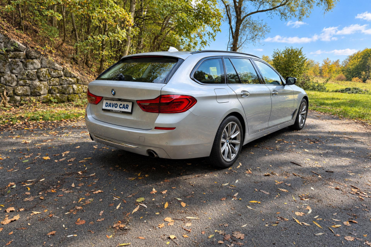BMW Řada 5 2,0 530i xDrive Luxury Line