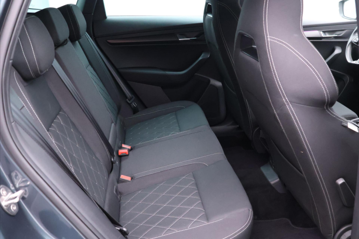 Škoda Karoq 2,0 TSI DSG Sportline 4x4 Pan