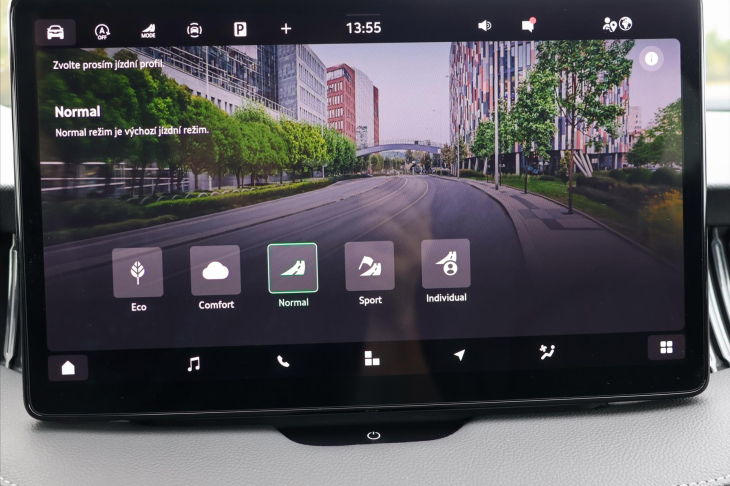 Škoda Superb 2,0 TDI DSG Laurin&Klement DPH