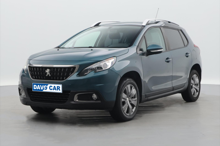 Peugeot 2008 1,2 81 kW klimatizace CZ