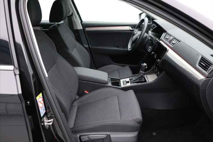 Škoda Superb 2,0 TSI 140kW Style DSG CZ DPH
