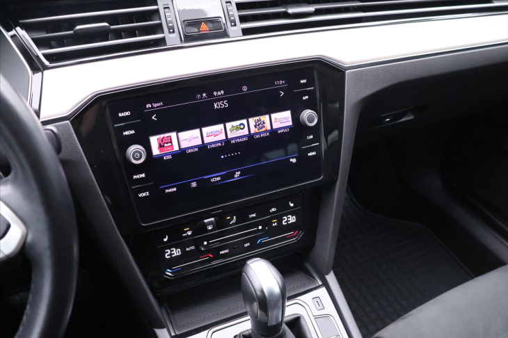 Volkswagen Passat 2,0 TSI 206kW CZ 4x4 DSG DPH