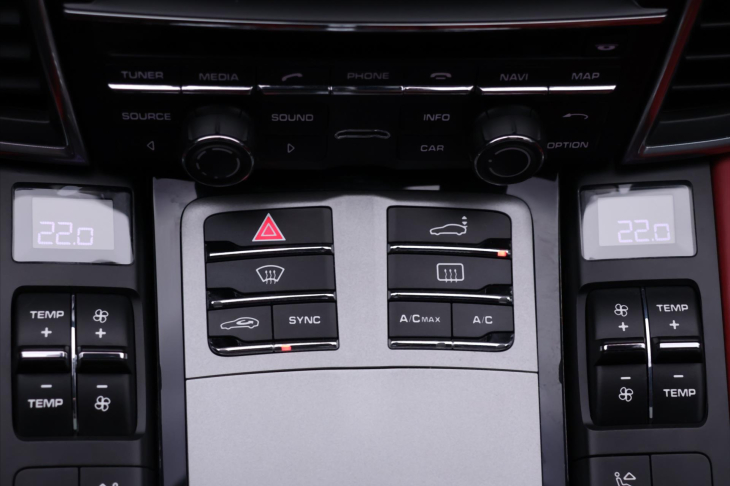 Porsche Panamera 3,0 V6 221kW Turbodiesel